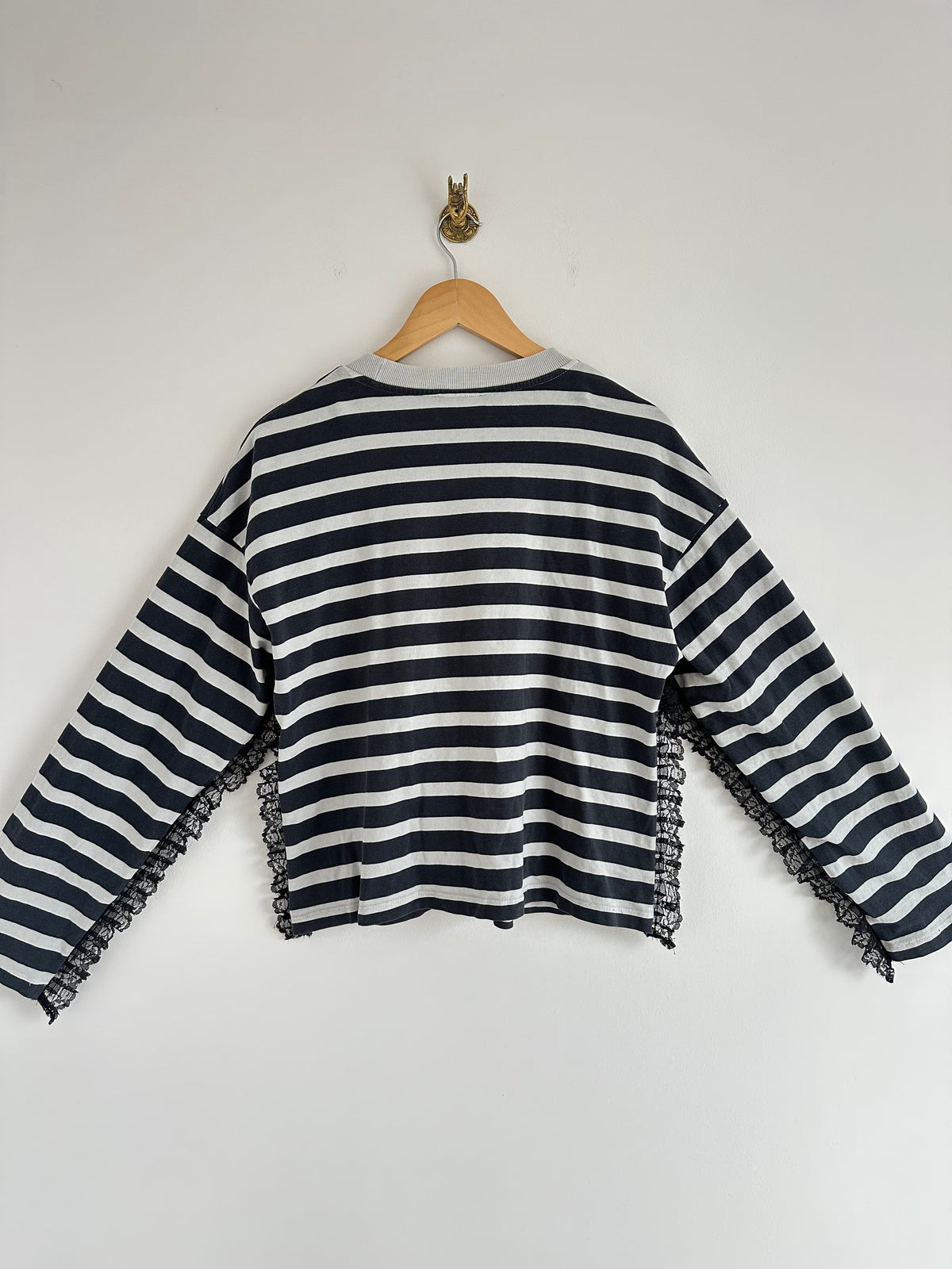 Franje longsleeve zwart grijs gestreept